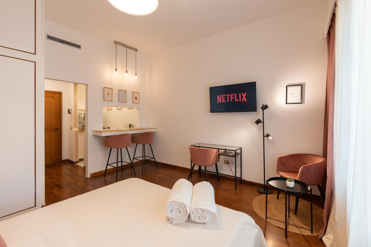 Amalia'S House, Cozy Studio Apartment In Brera มิลาน ภายนอก รูปภาพ